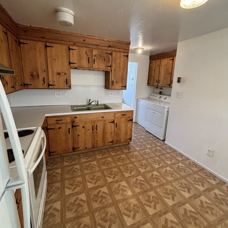Kitchen cleanout after — cleared