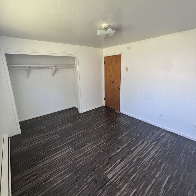 Spare room cleanout after — empty